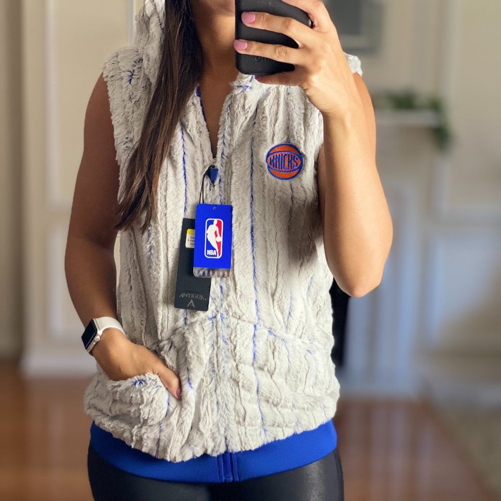 New York Knicks NBA Faux Fur Hooded Vest Winter Jacket Full Zip Women S